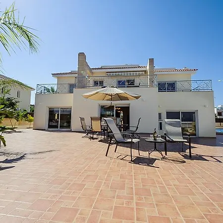 Protaras Holiday Villa 196 *